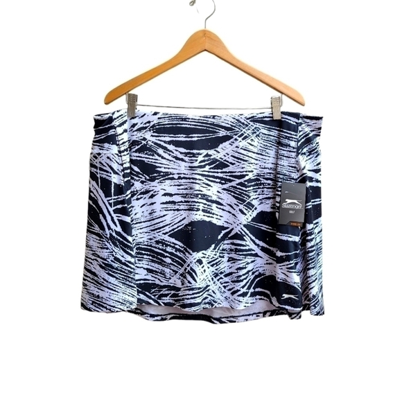 Slazenger Flounce Skort in Ink Blot Black, Geometric Print, Size XXL - Picture 1 of 10